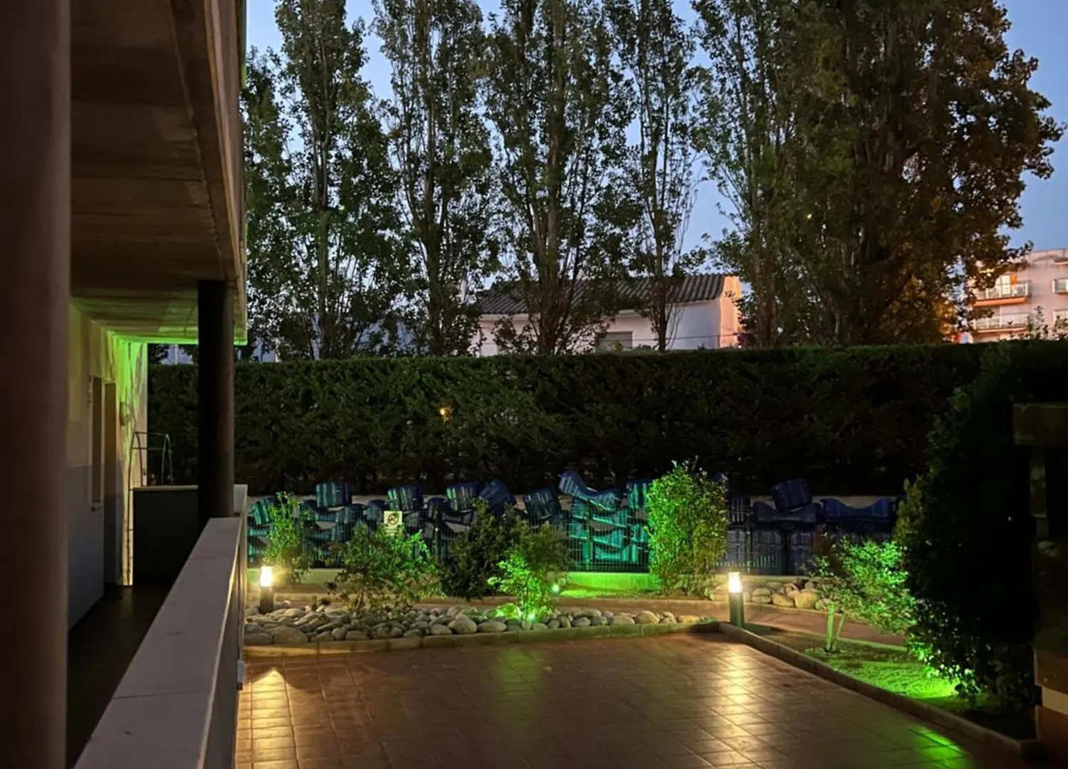Blau Apartamento Frente A Los Canales Y Las Puestas De Sol De Roses 0*,